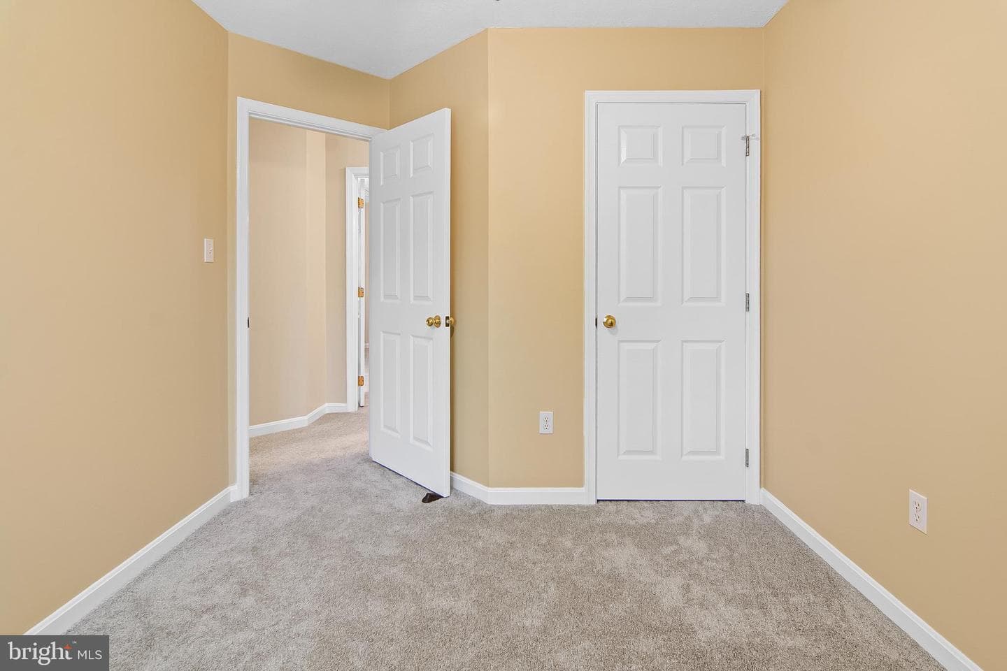 2332 Golden Chapel Road photo 25