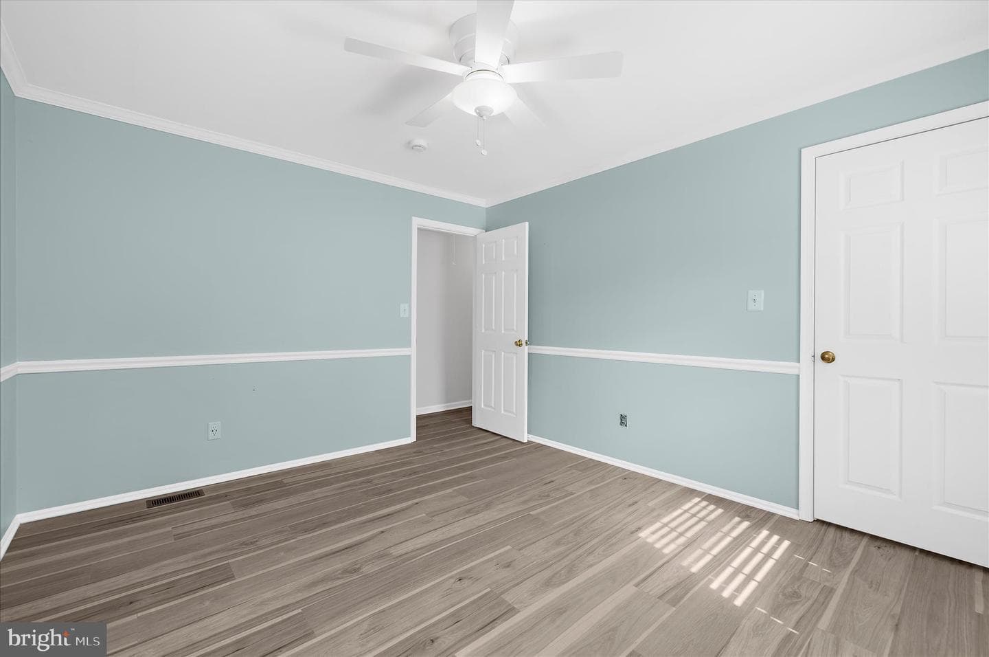 1126 Neptune Place photo 36