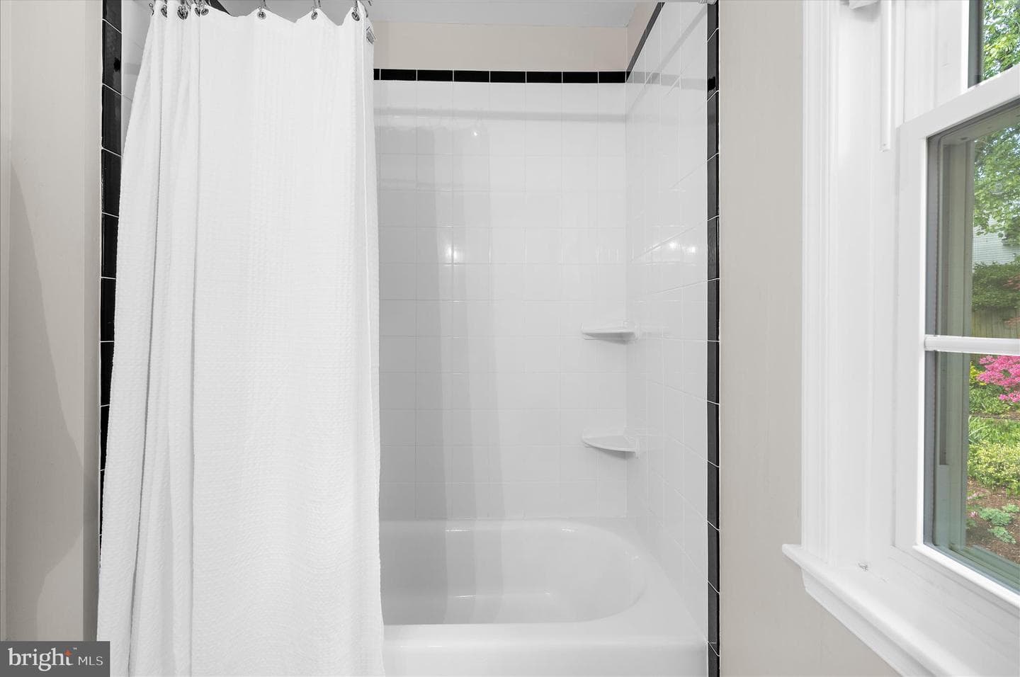 1126 Neptune Place photo 41