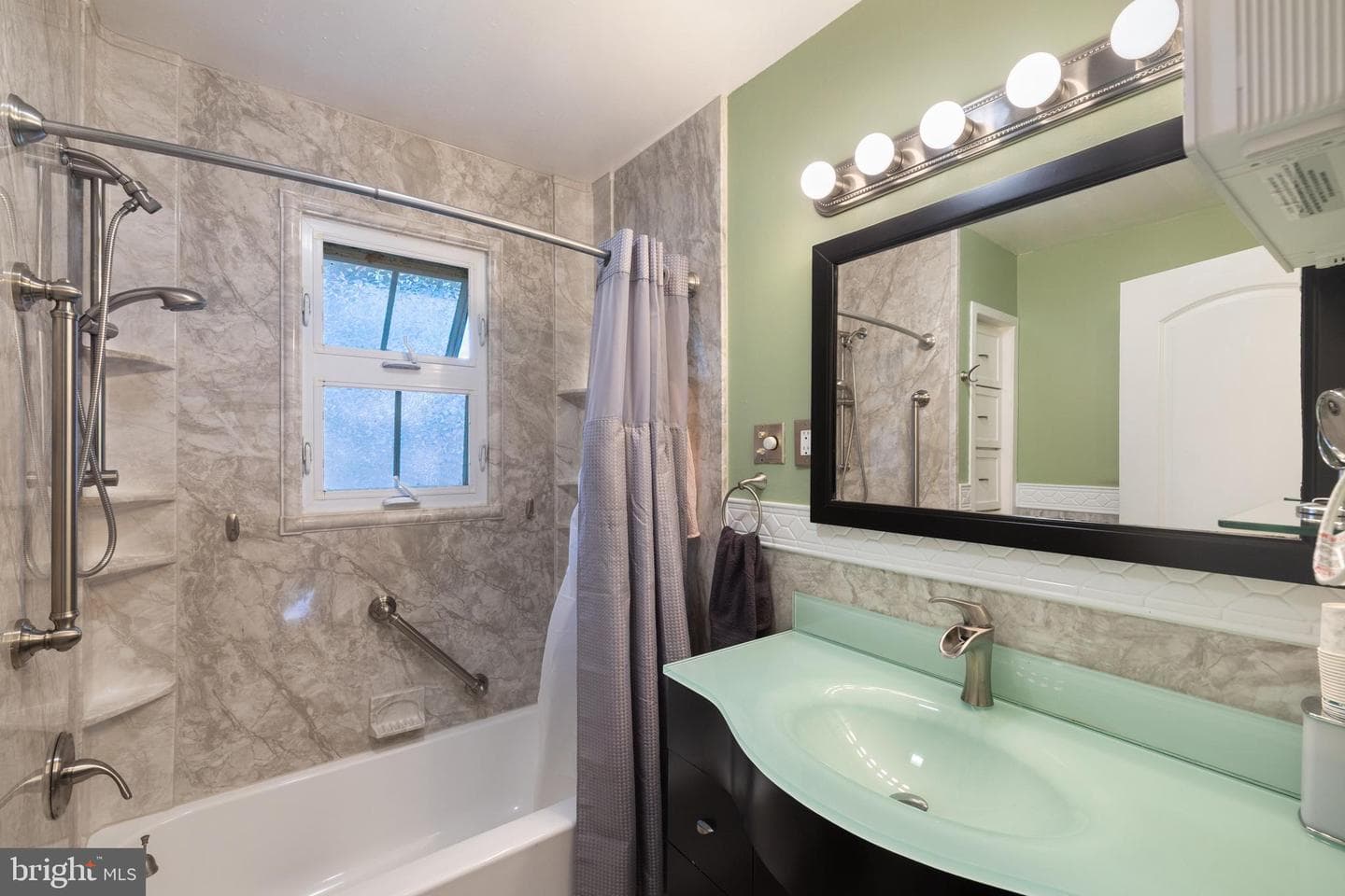 304 Gordon Avenue photo 28