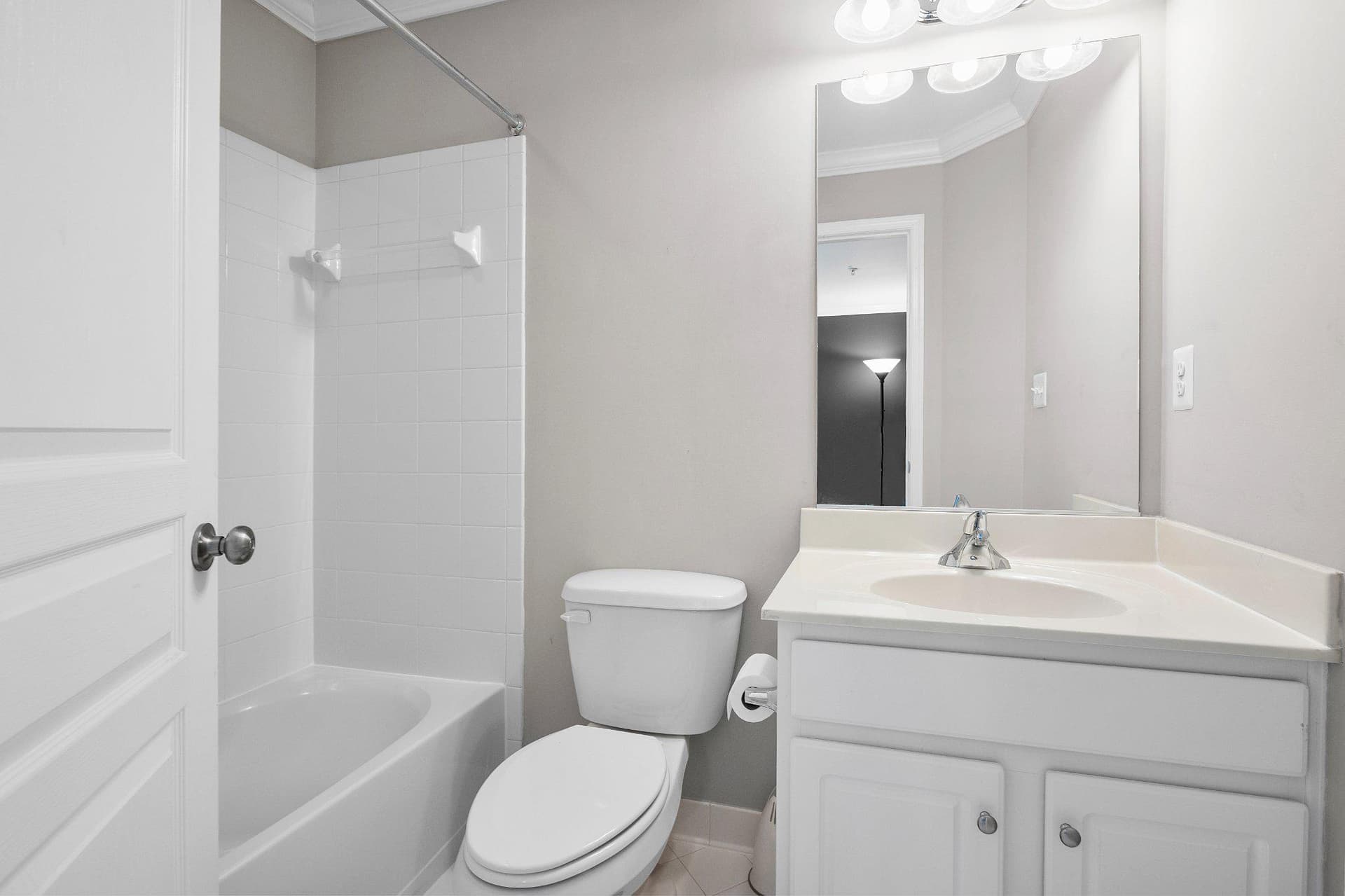 19 Boucher Place photo 29