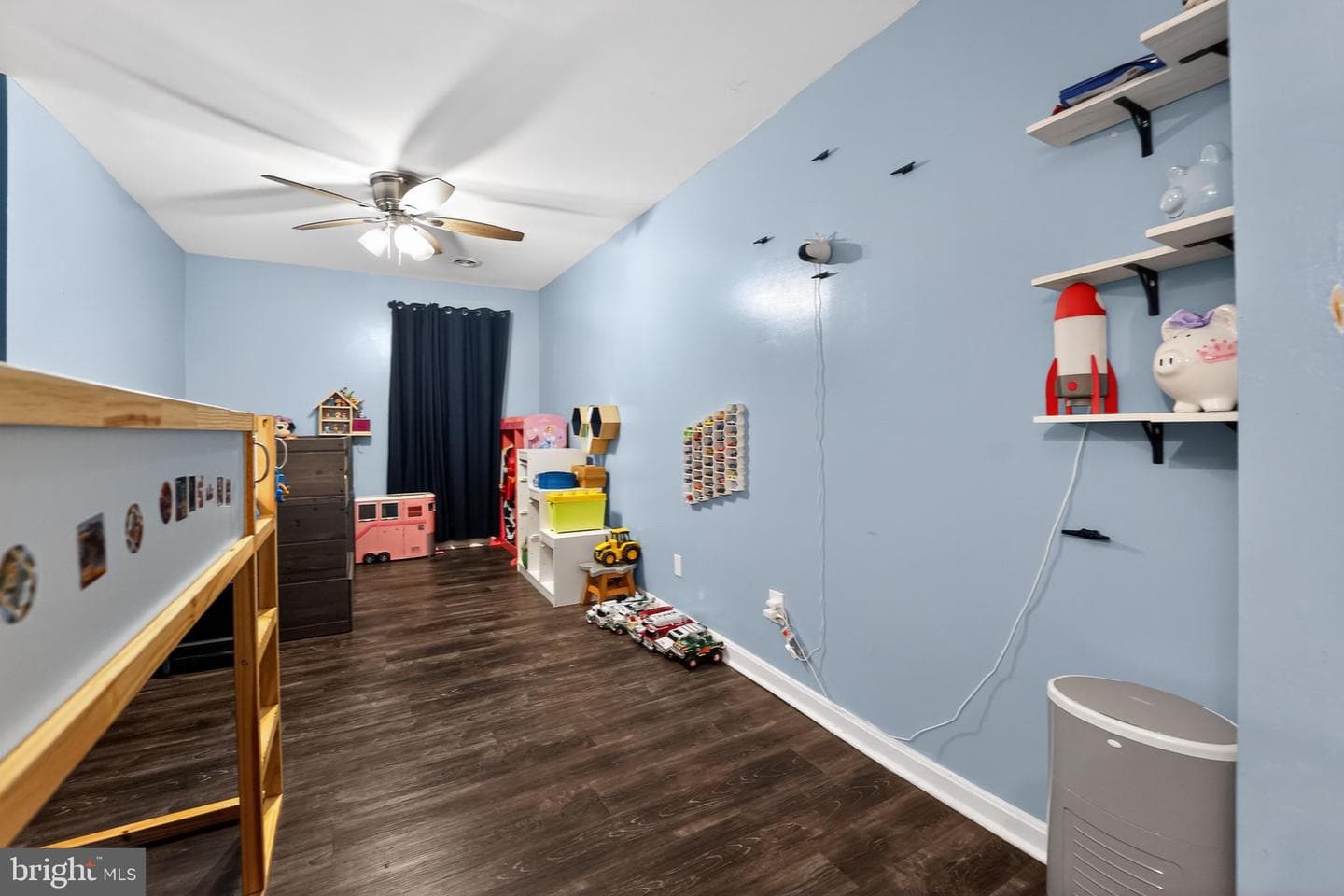 1090 Notley Court photo 17