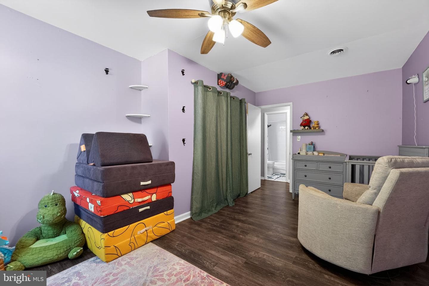 1090 Notley Court photo 22