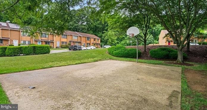 1366 Hazel Nut Court photo 18