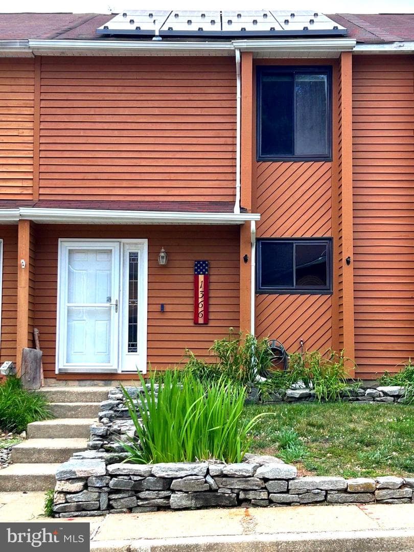 1366 Hazel Nut Court, Annapolis