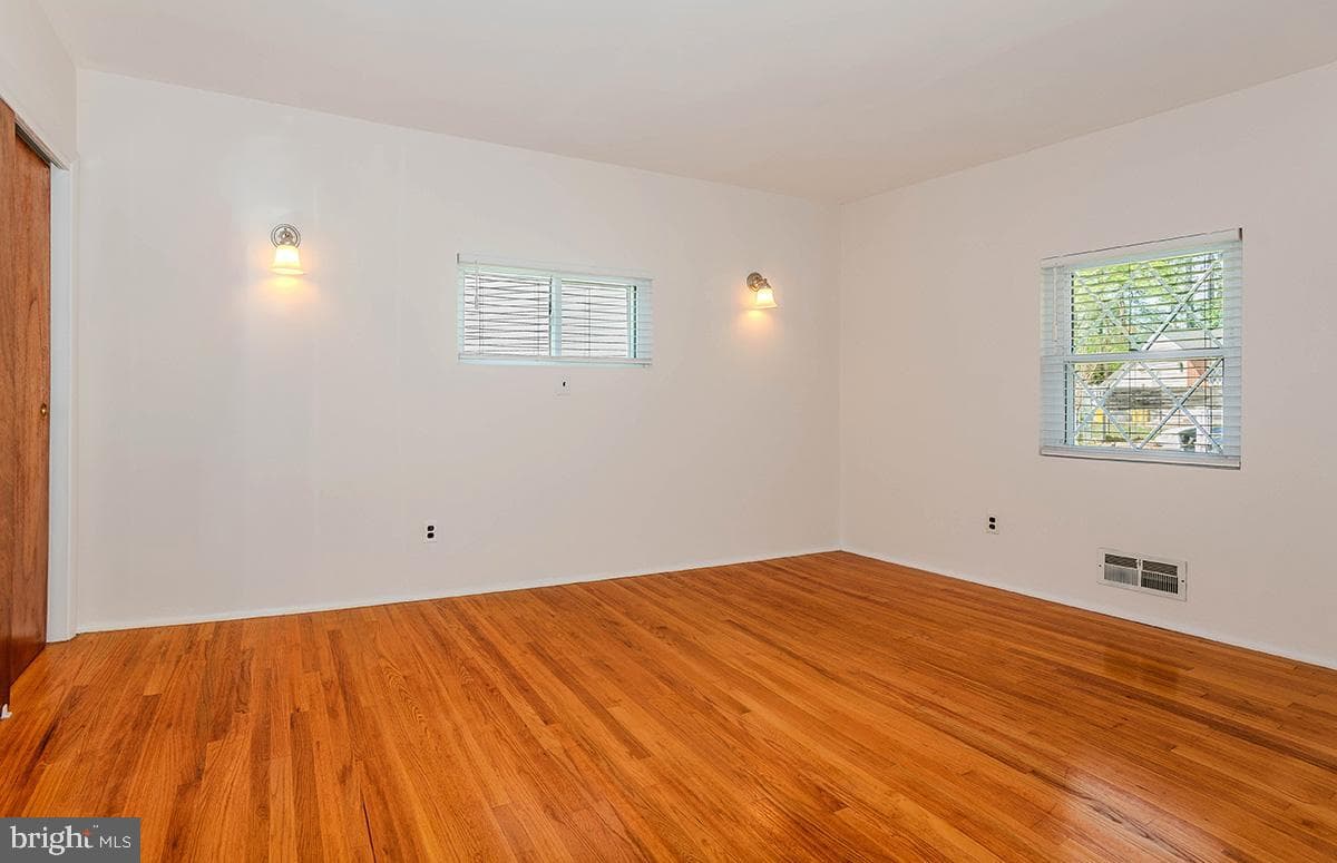 427 Carol Court photo 14