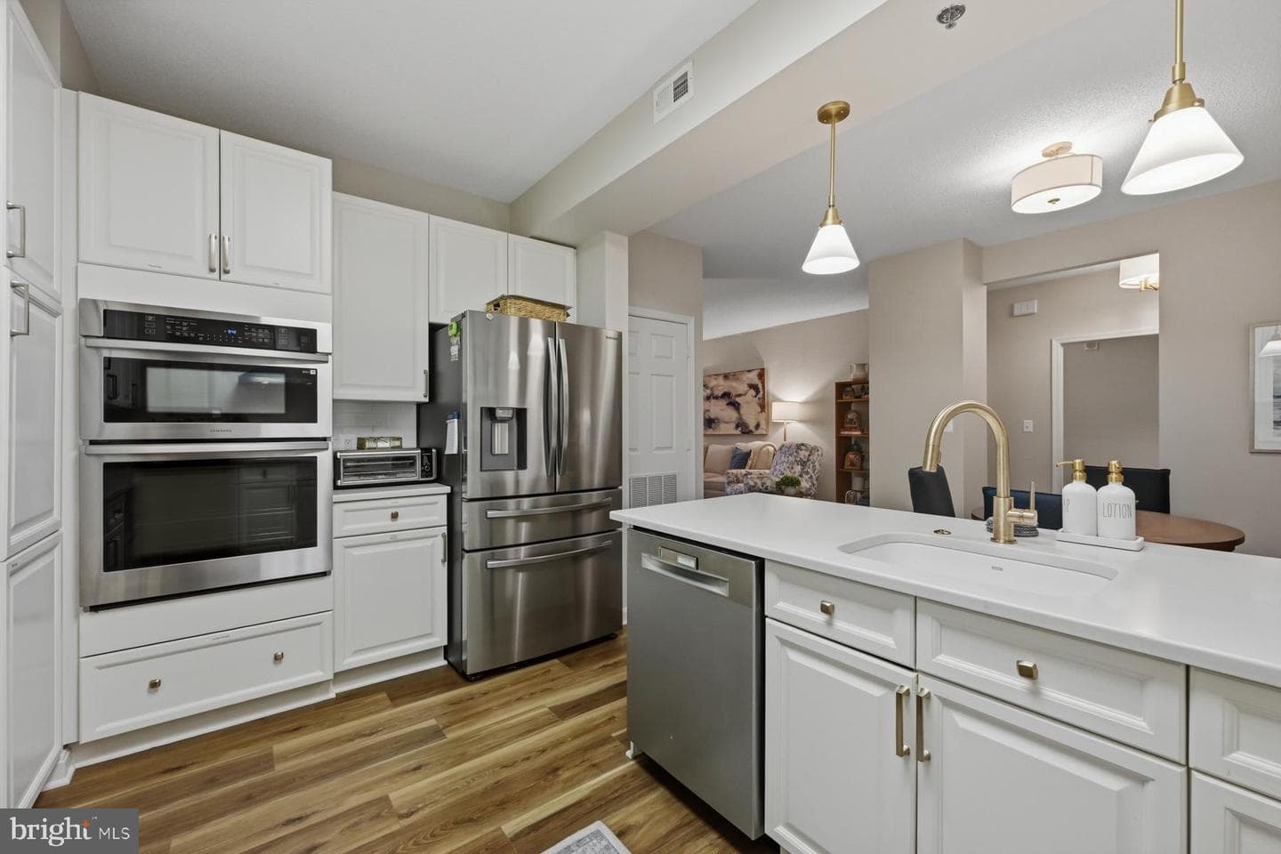 940 Astern Way #304 photo 8