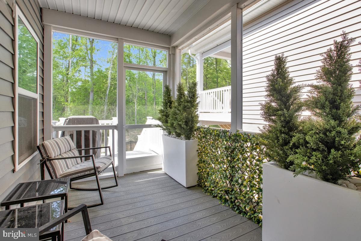 1536 Catbriar Way photo 34