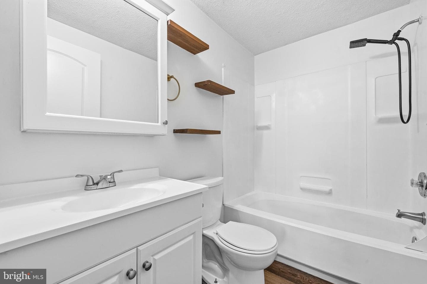 8041 Bosley Court photo 18