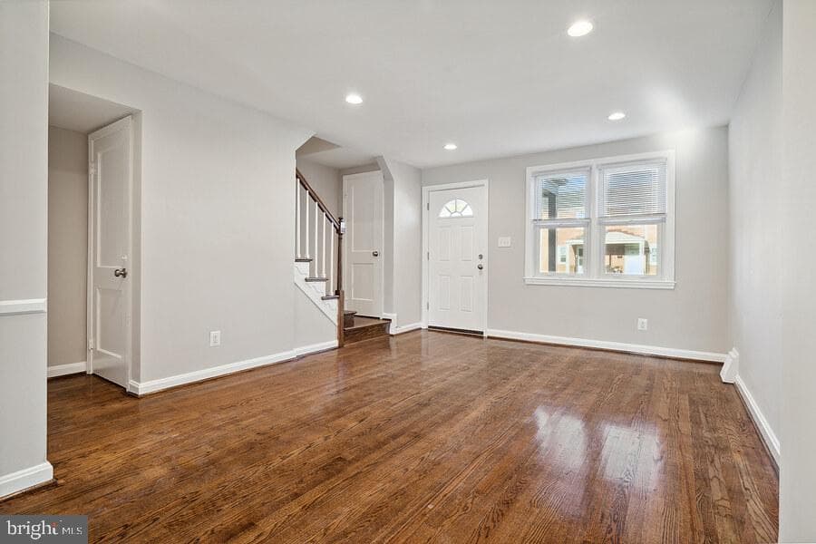 413 Rogers Avenue photo 14