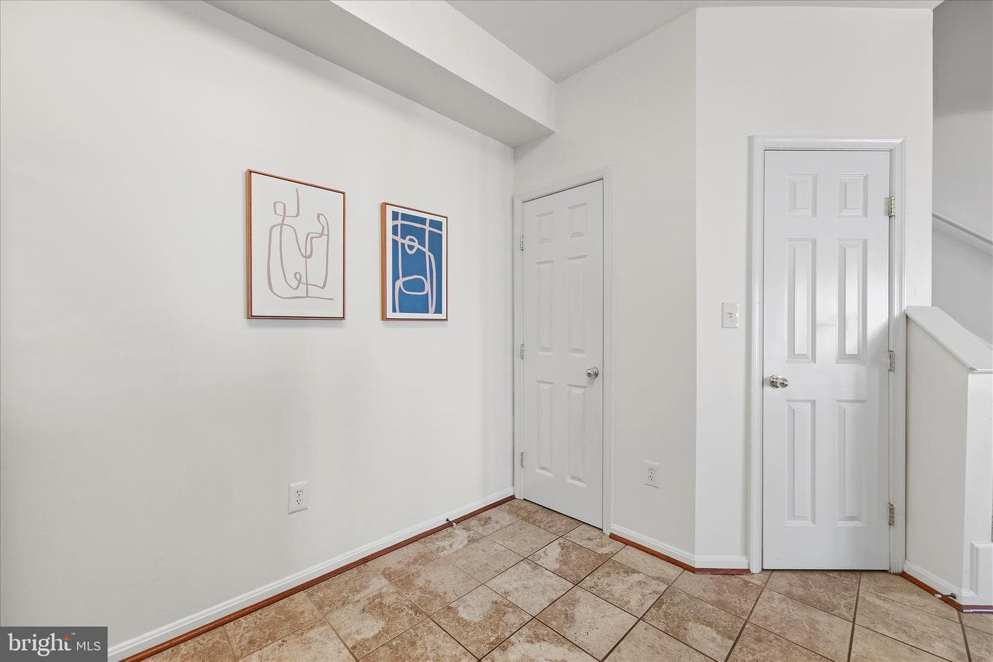 1929 Gardenia Court photo 15