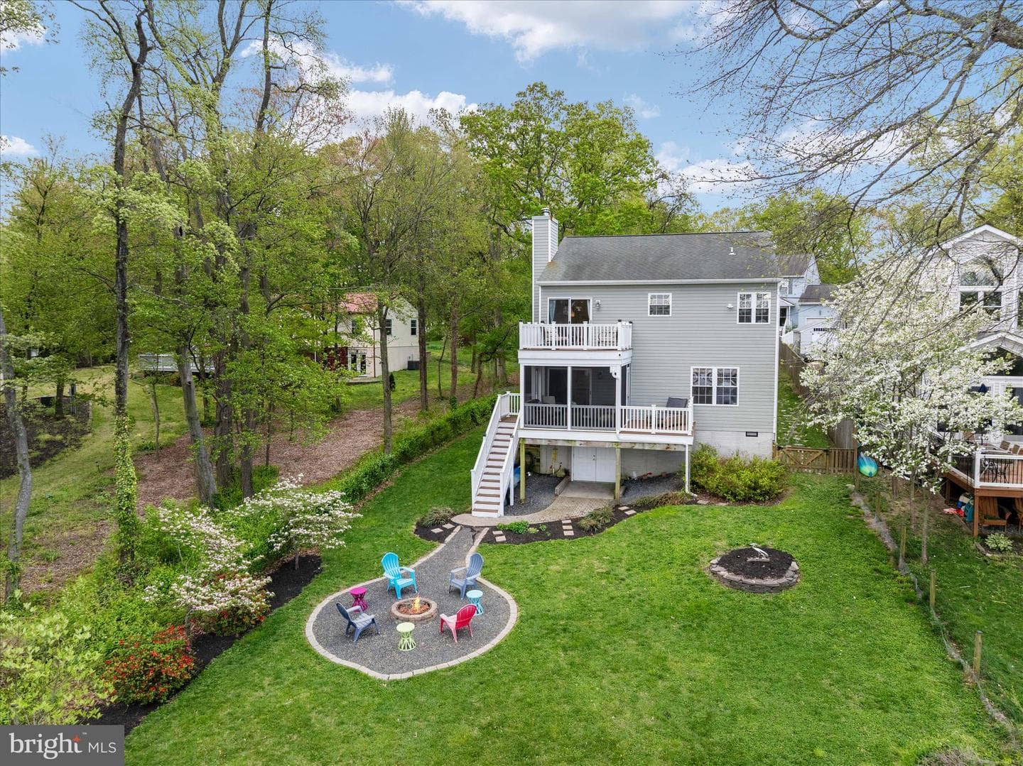 1570 Annapolis Drive photo 3