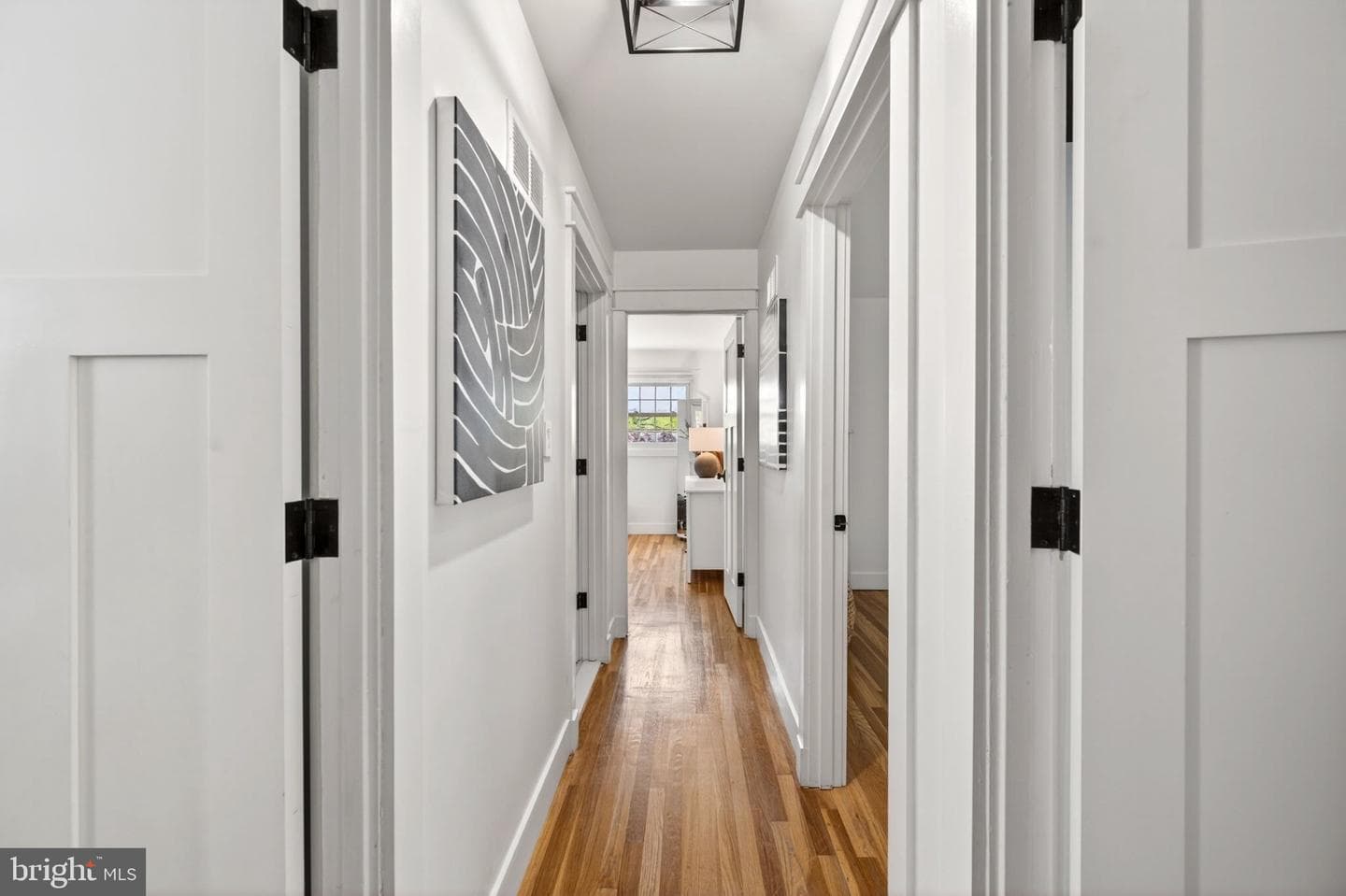 300 White Plains Court photo 29