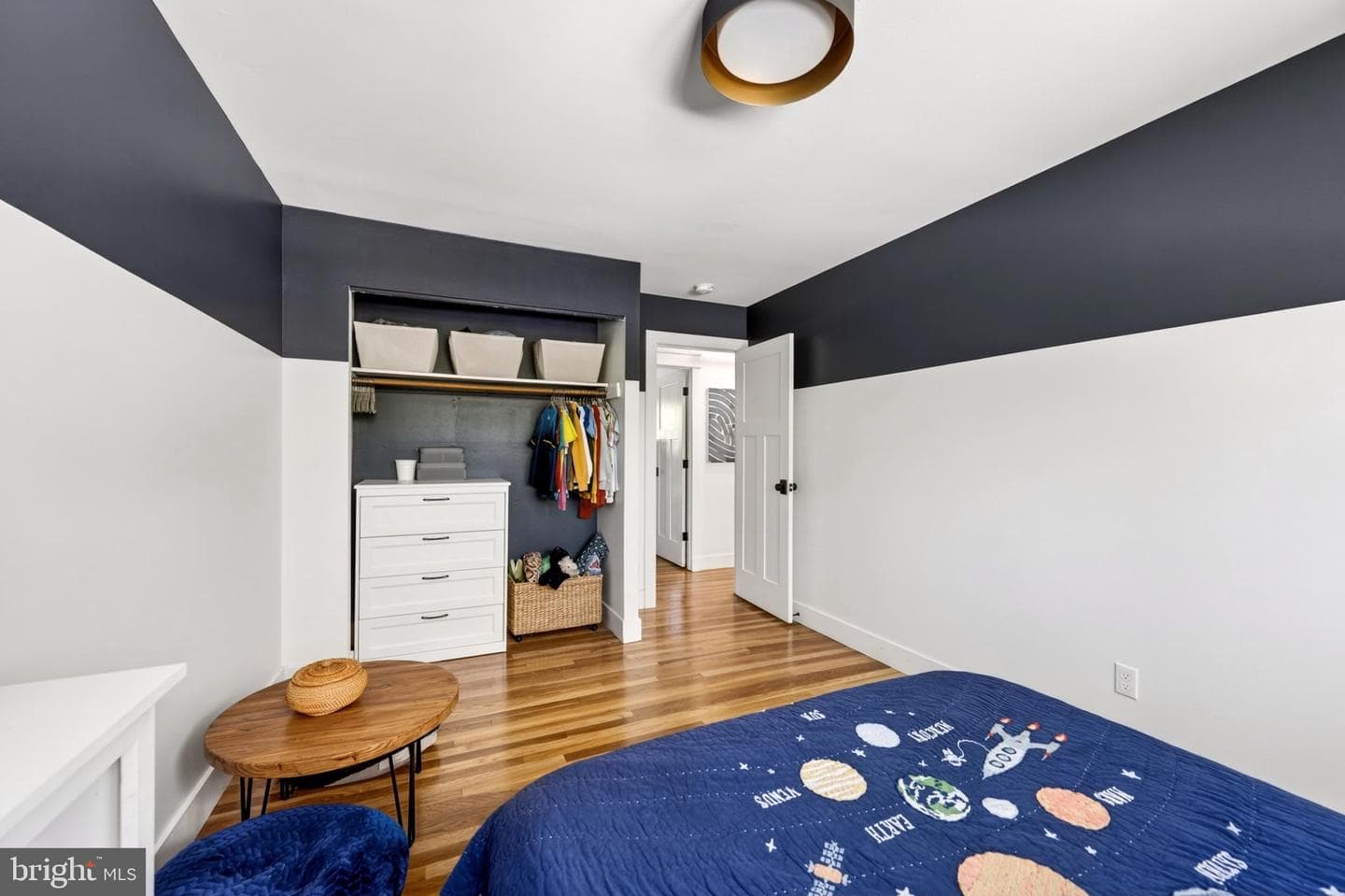 300 White Plains Court photo 41