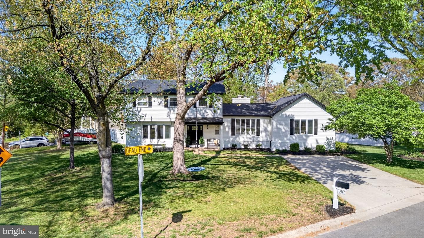 300 White Plains Court photo 69