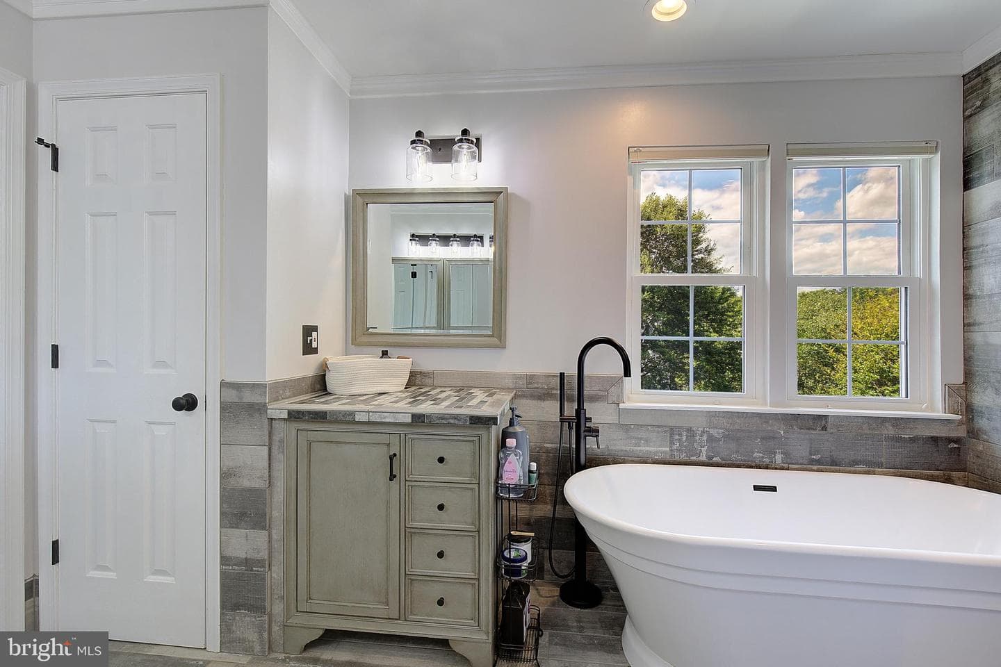 2424 Valley Brook Lane photo 43