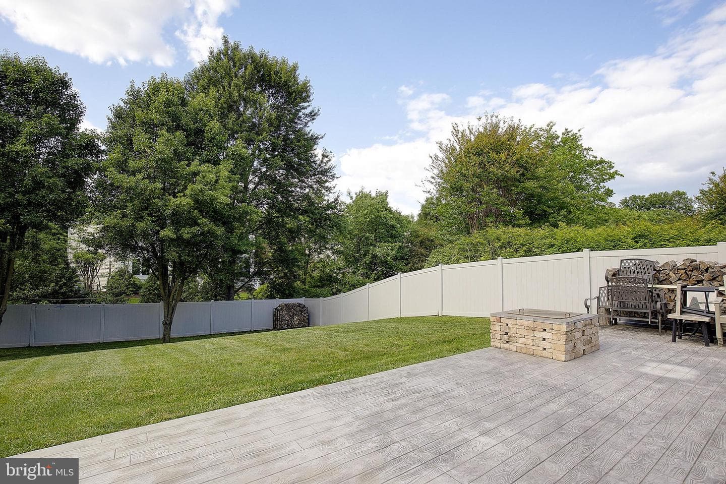2424 Valley Brook Lane photo 49