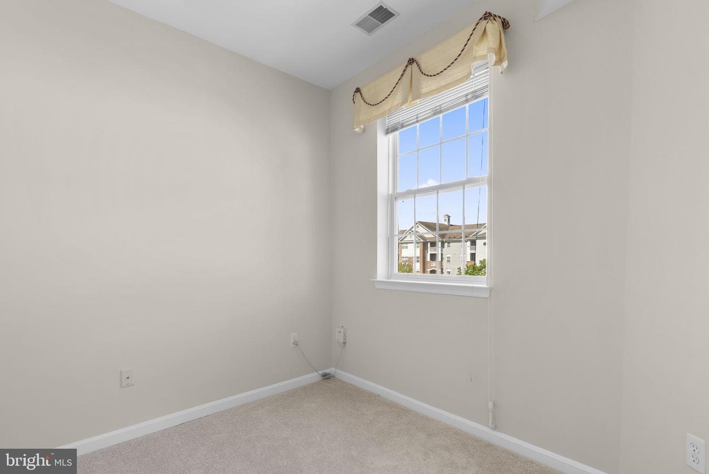 2605 Chapel Lake Dr # 312 photo 17