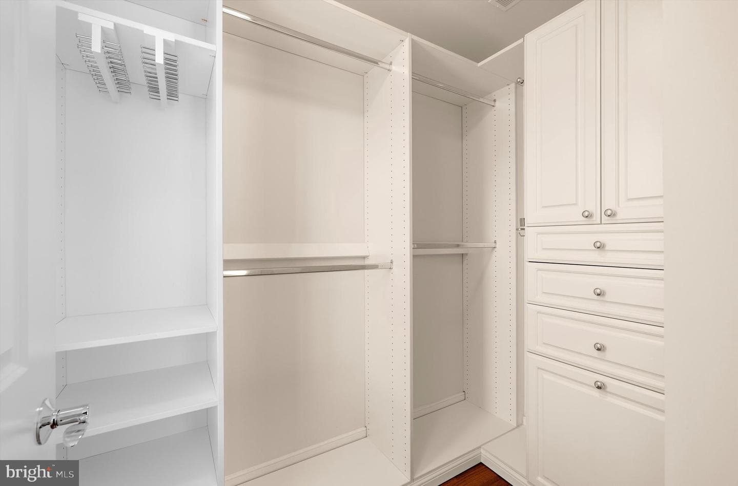 47 Richards Lane photo 22