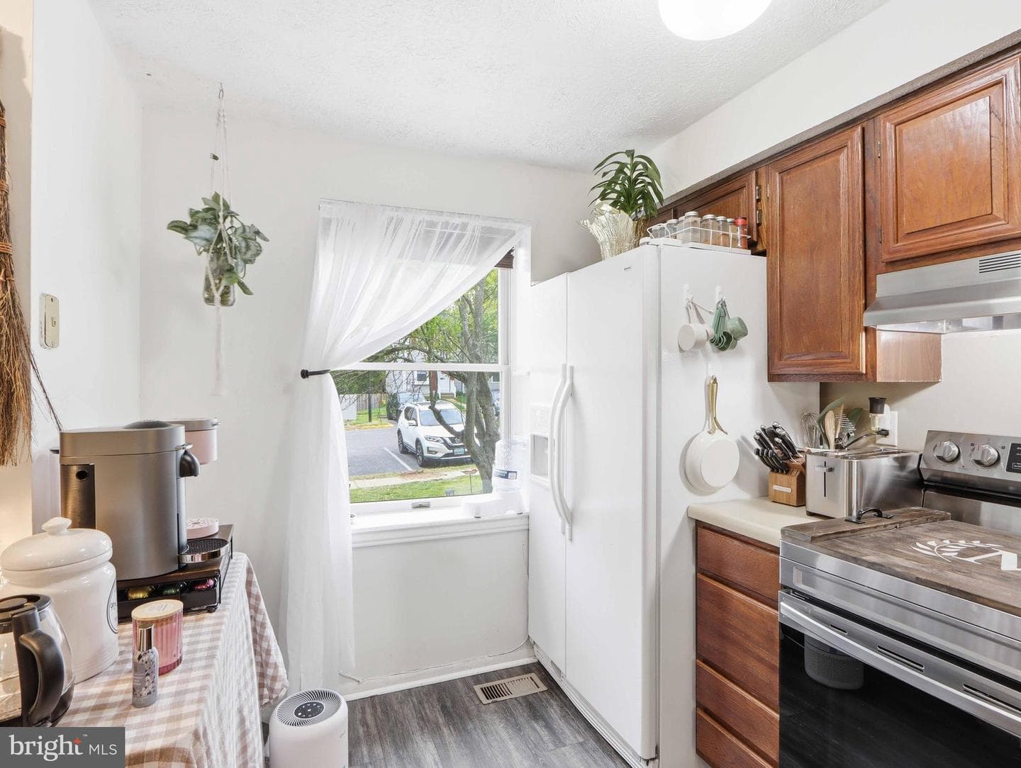 3652 Seaford Court photo 8