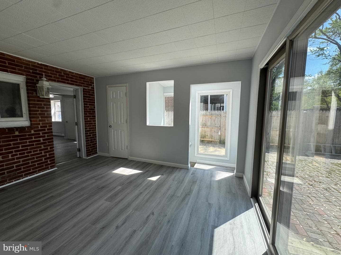 208 Kuethe Road NE photo 20