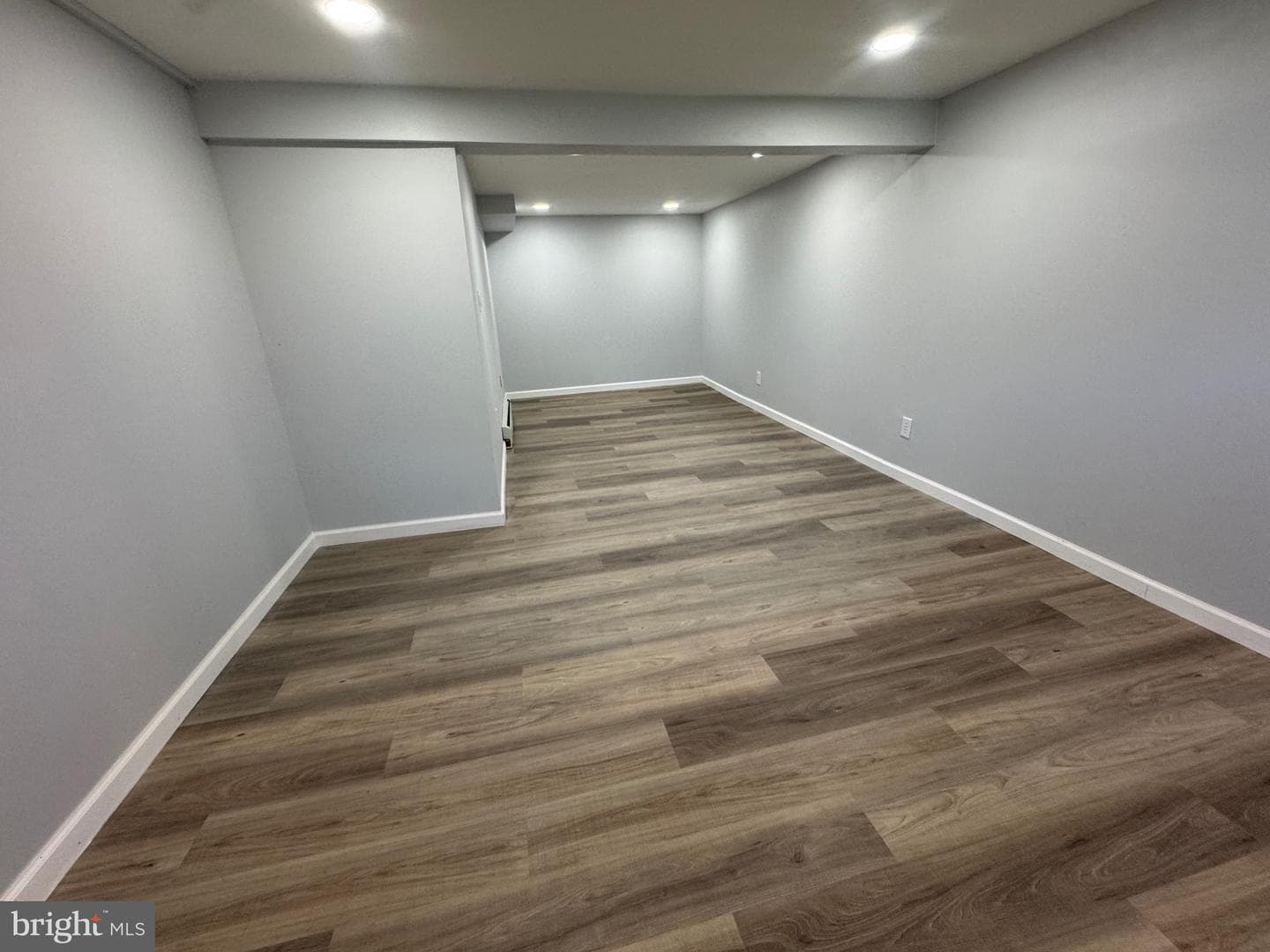 208 Kuethe Road NE photo 4