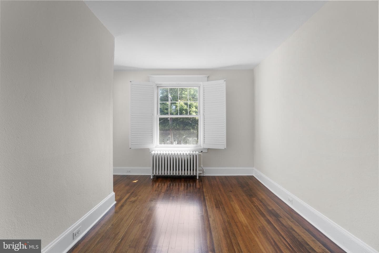 107 Monticello Ave photo 31