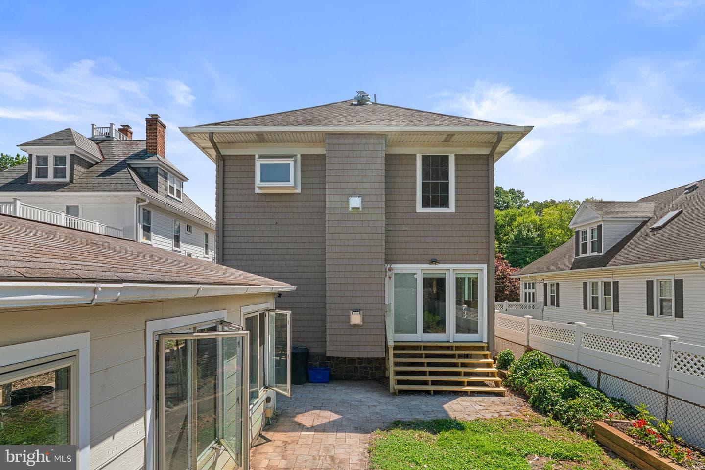 107 Monticello Ave photo 57