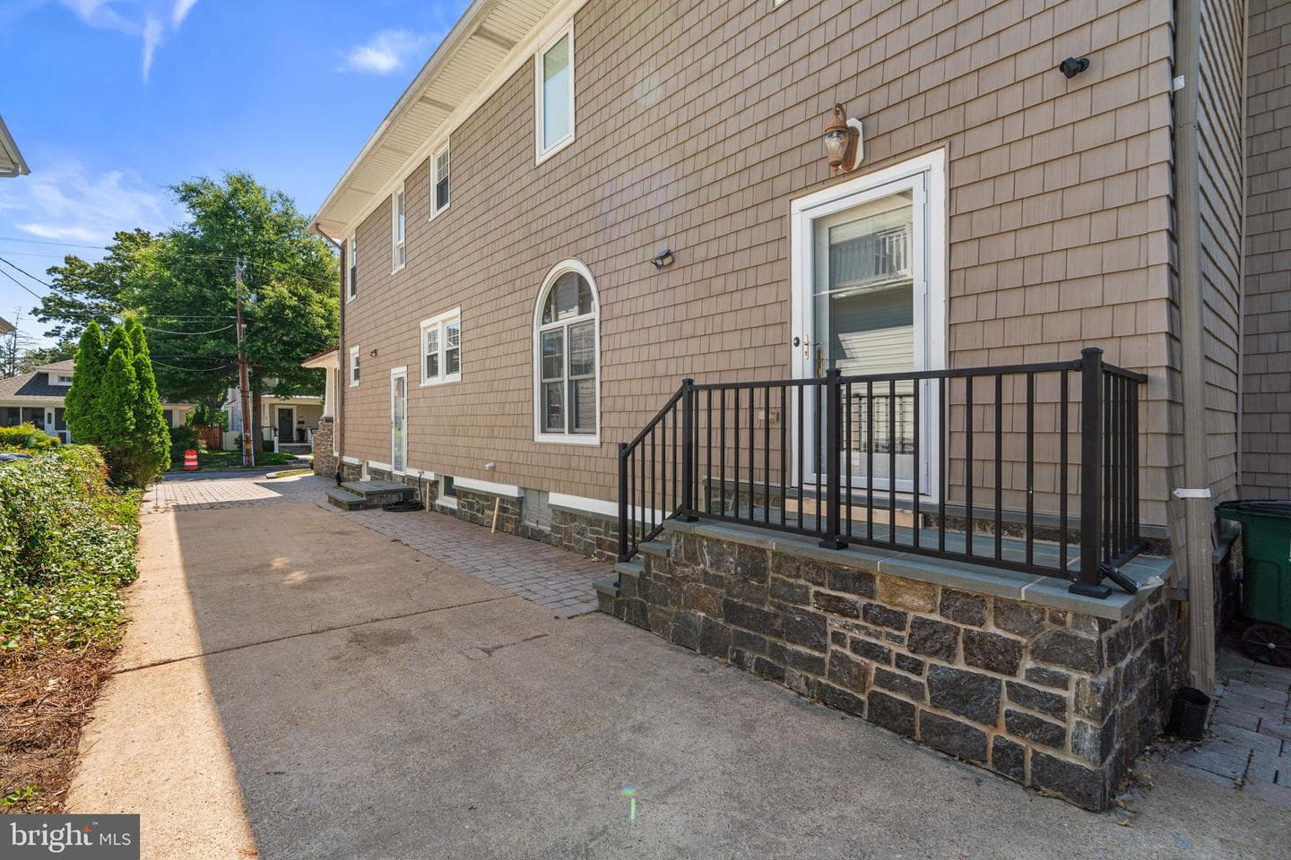 107 Monticello Ave photo 59