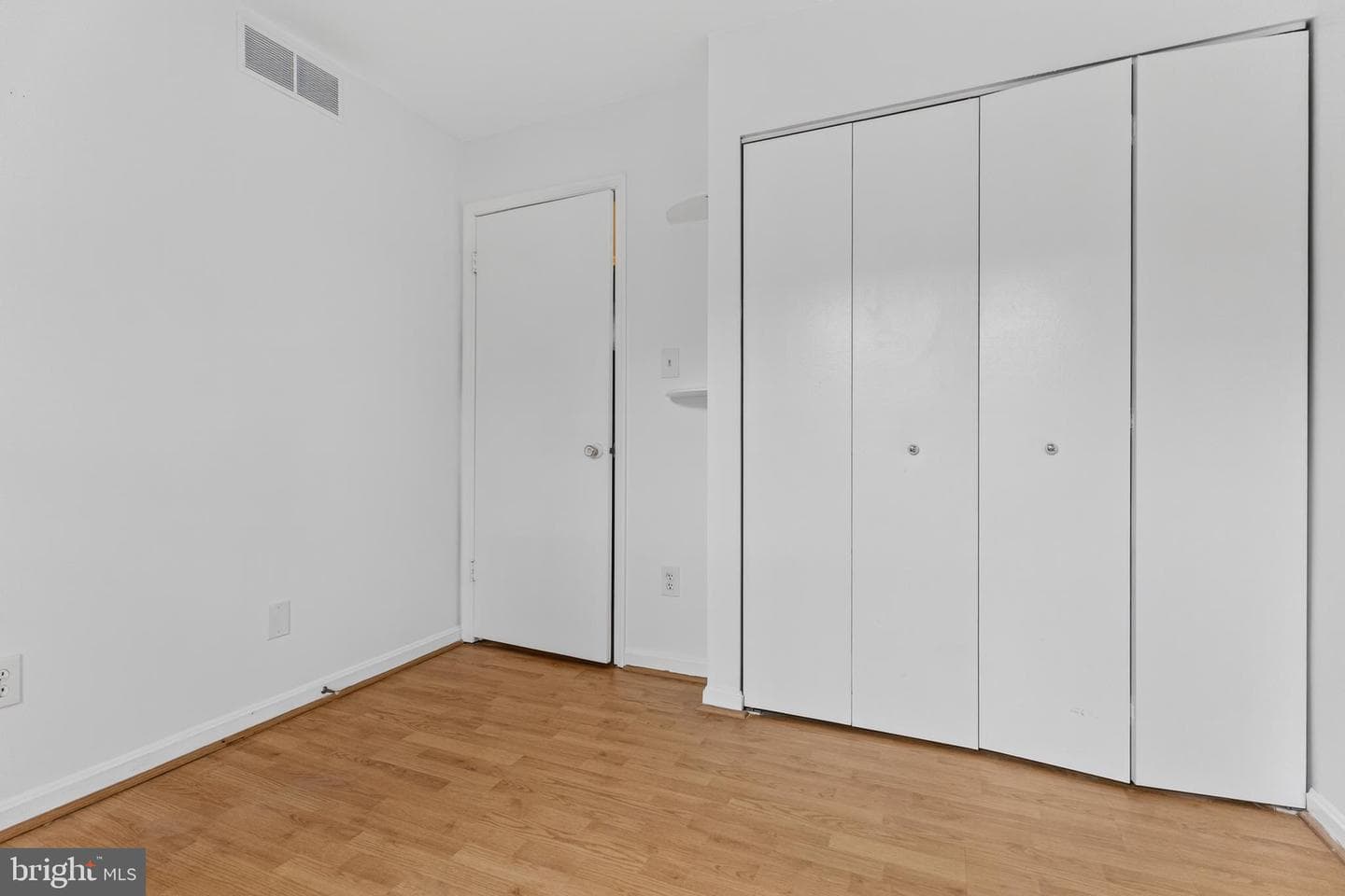 1105 Hotel Drive photo 13