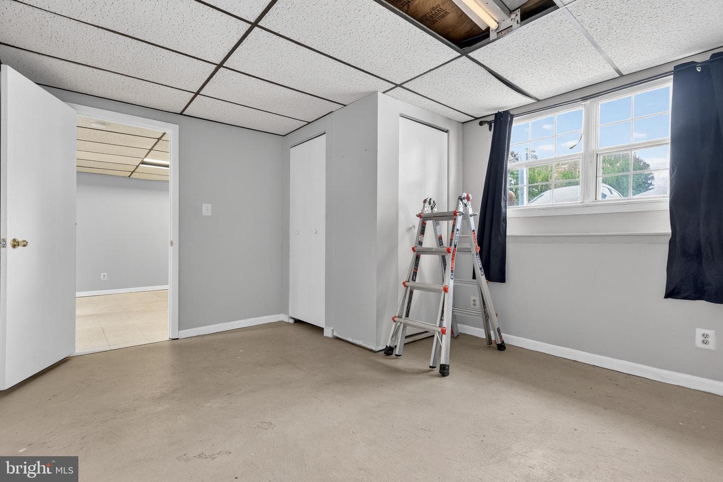 1105 Hotel Drive photo 15