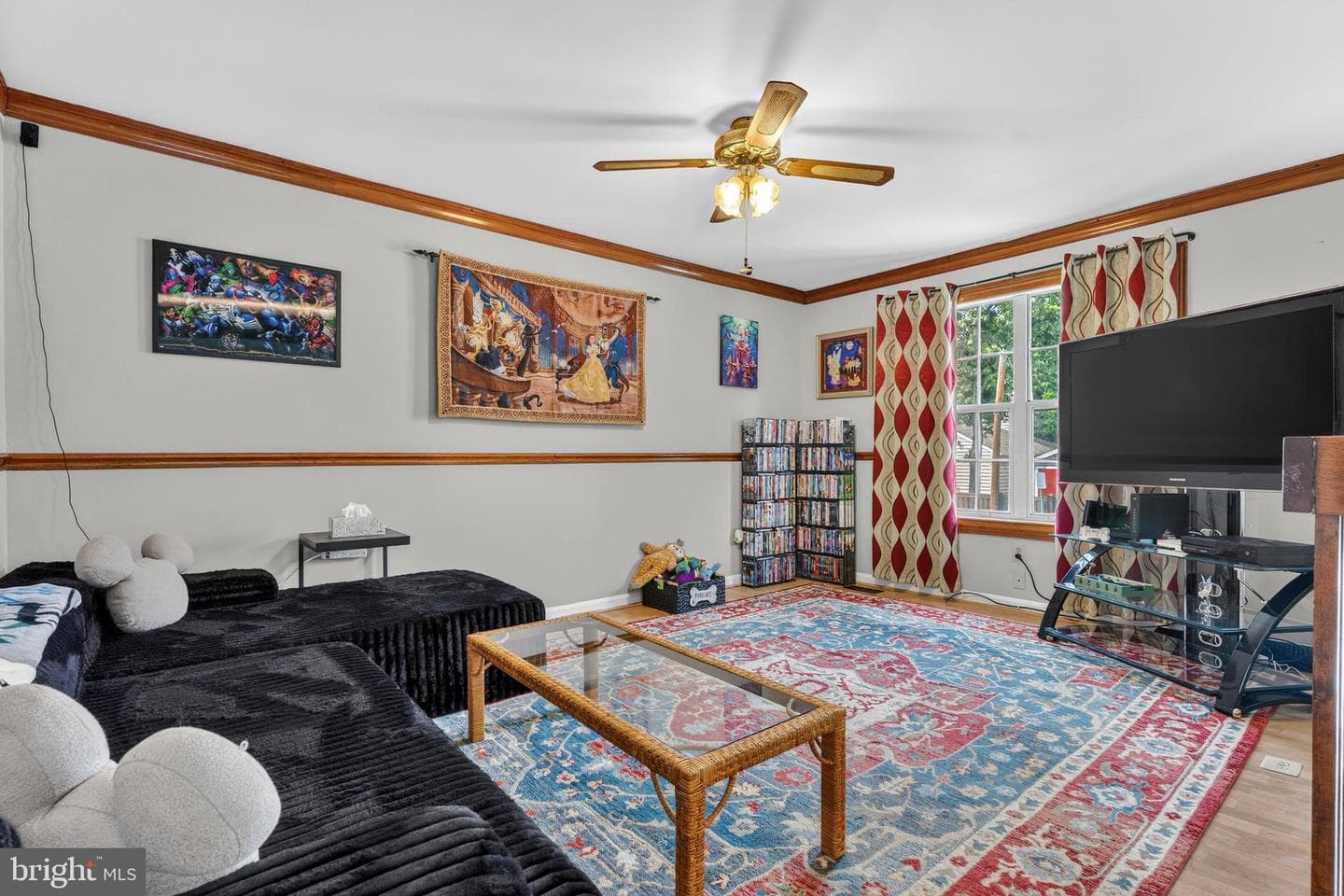 1105 Hotel Drive, Pasadena
