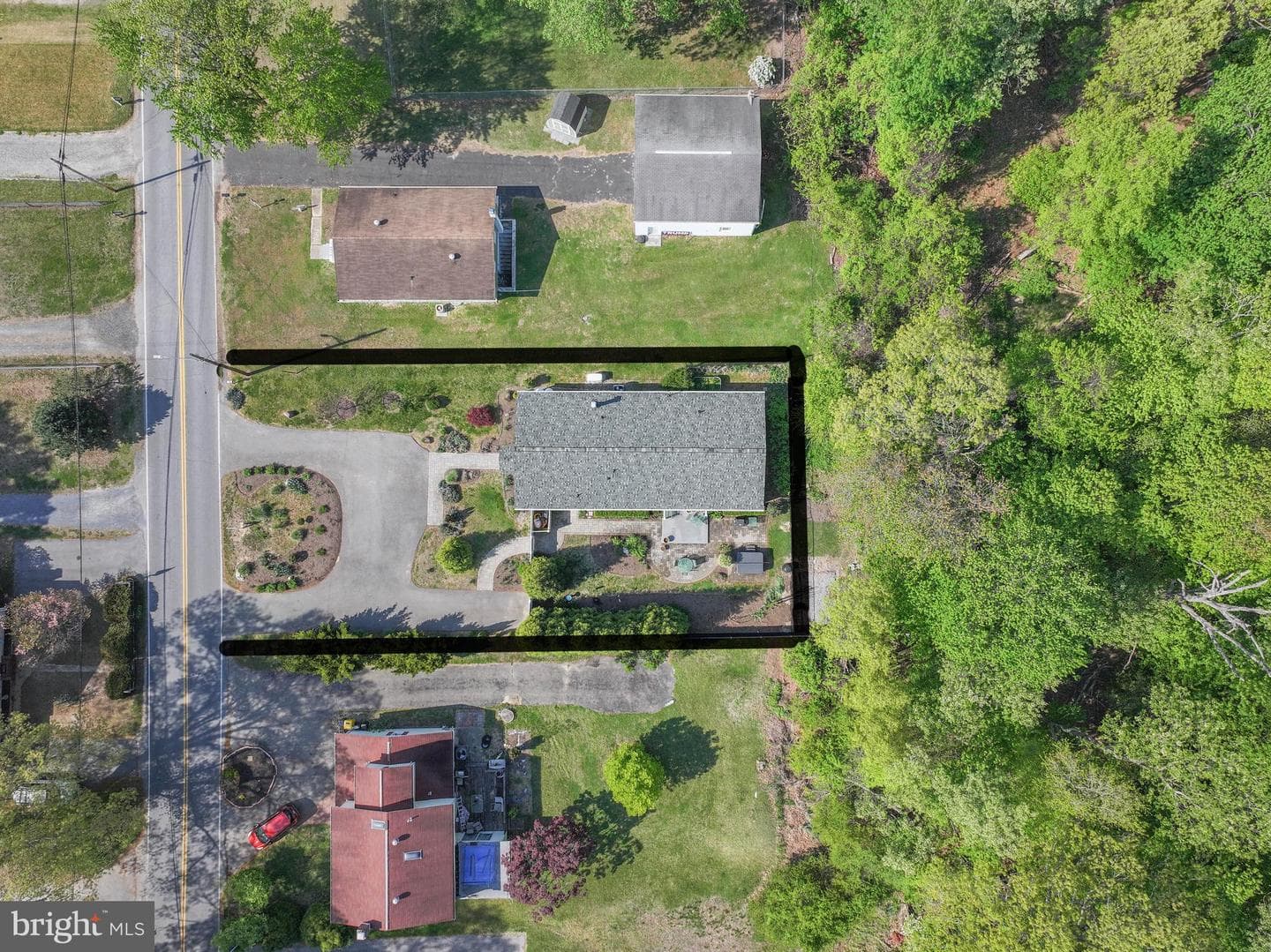 8203 Forest Glen Drive photo 34