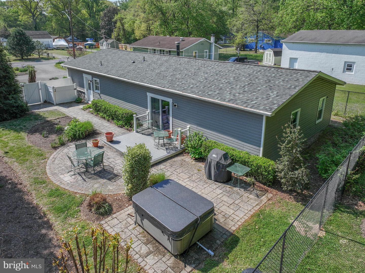 8203 Forest Glen Drive photo 39