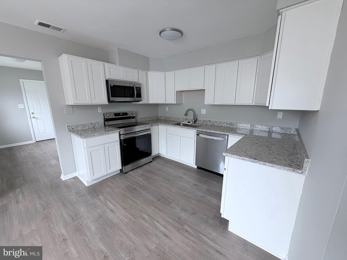 7796 Fox Court photo 14