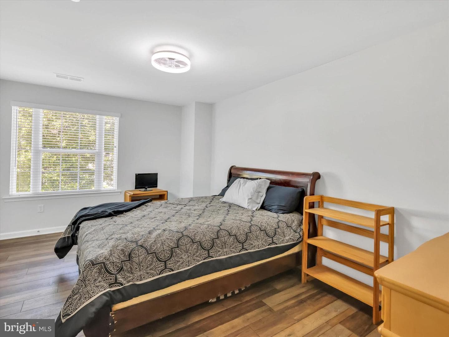 1215 Scattered Pines Court photo 36