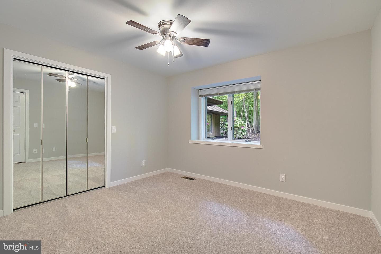 613 Woodsmans Way photo 35