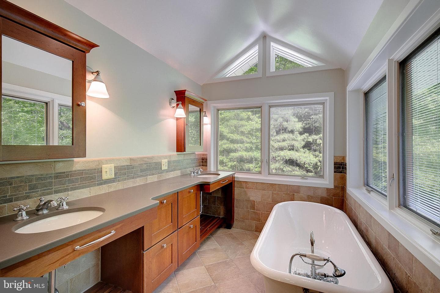 613 Woodsmans Way photo 39