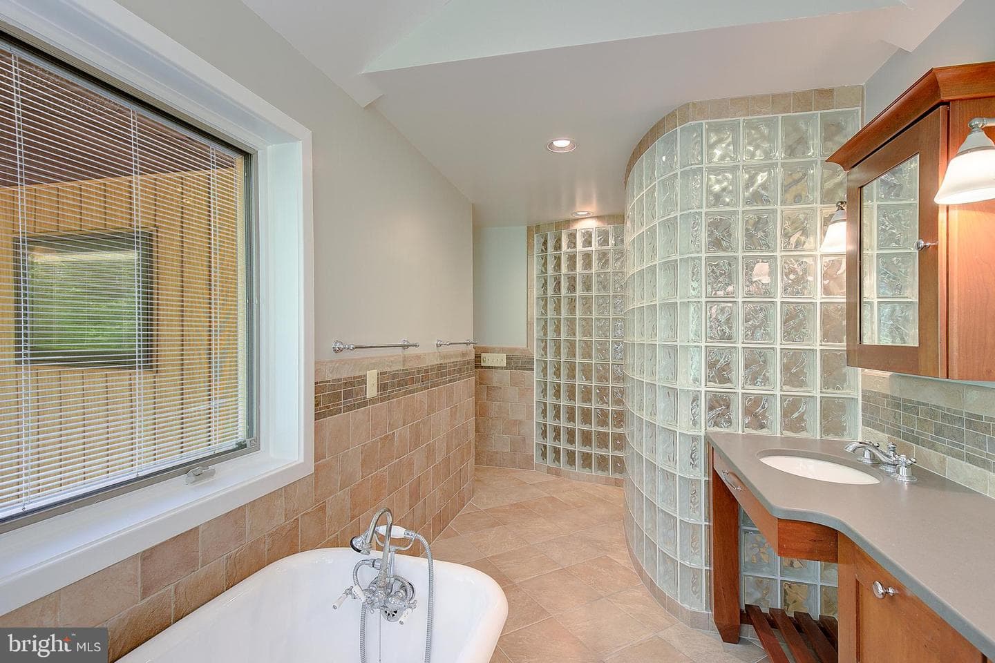 613 Woodsmans Way photo 40