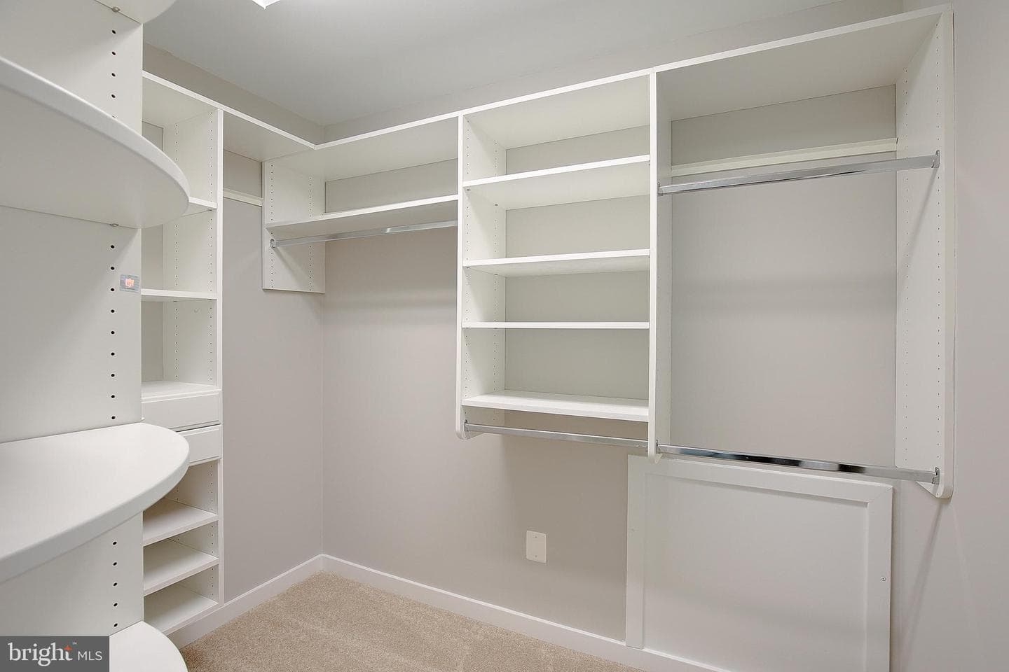 613 Woodsmans Way photo 63