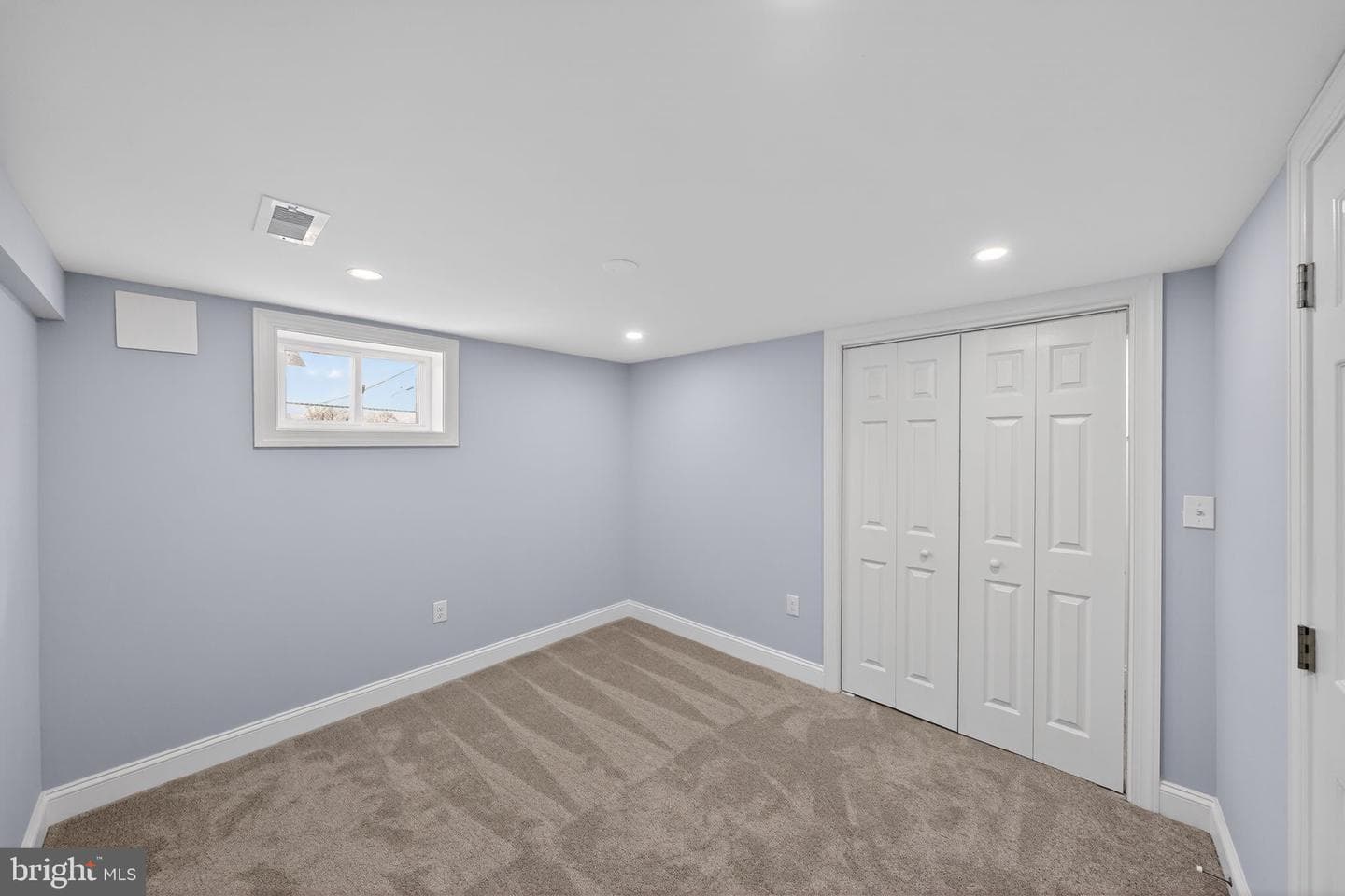 8 Hanford Drive photo 14