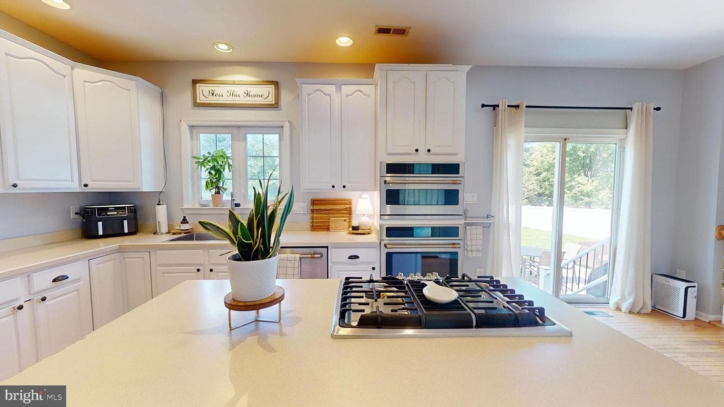 8314 Hope Point Court photo 20