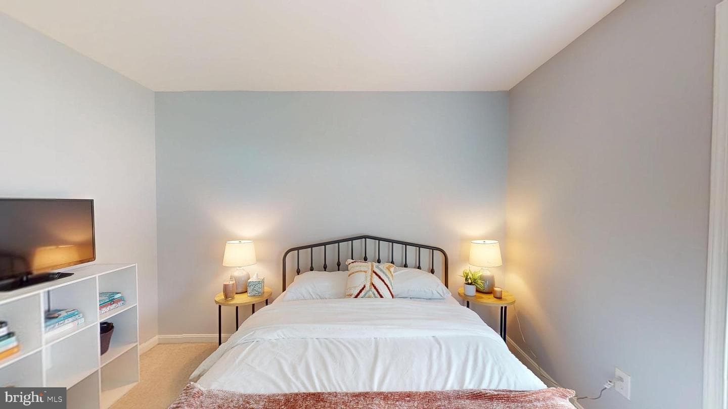 8314 Hope Point Court photo 47