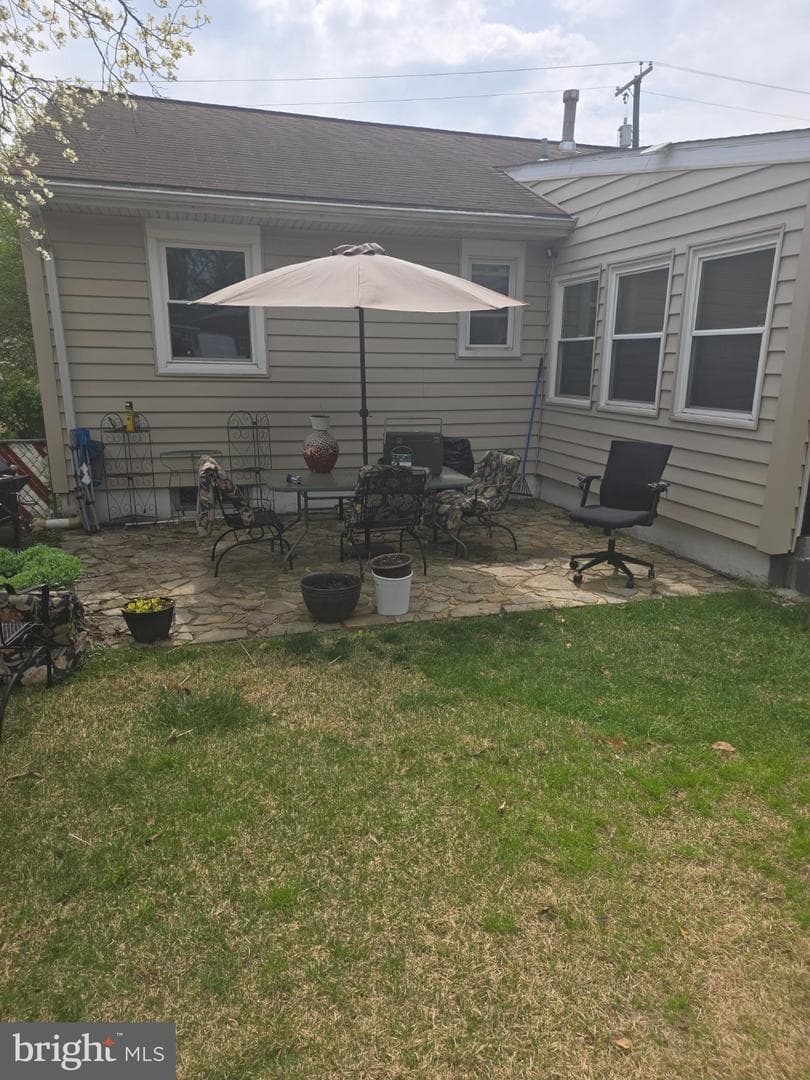 601 W. Furnace Road photo 9