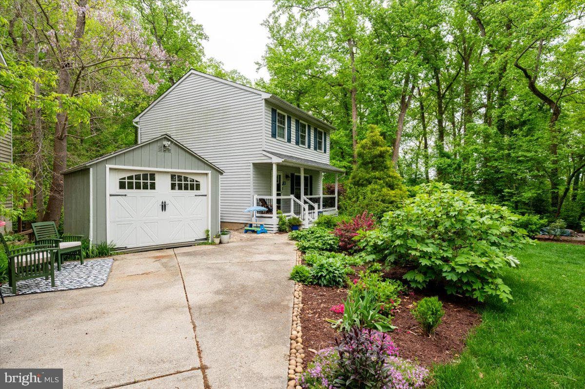 949 Buttonwood Trail photo 3