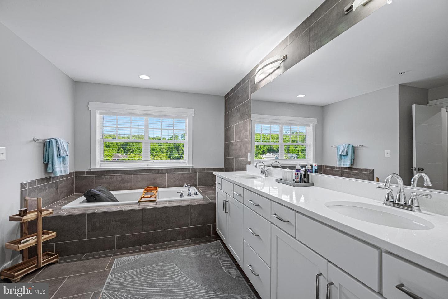 2419 Macallister Lane photo 33