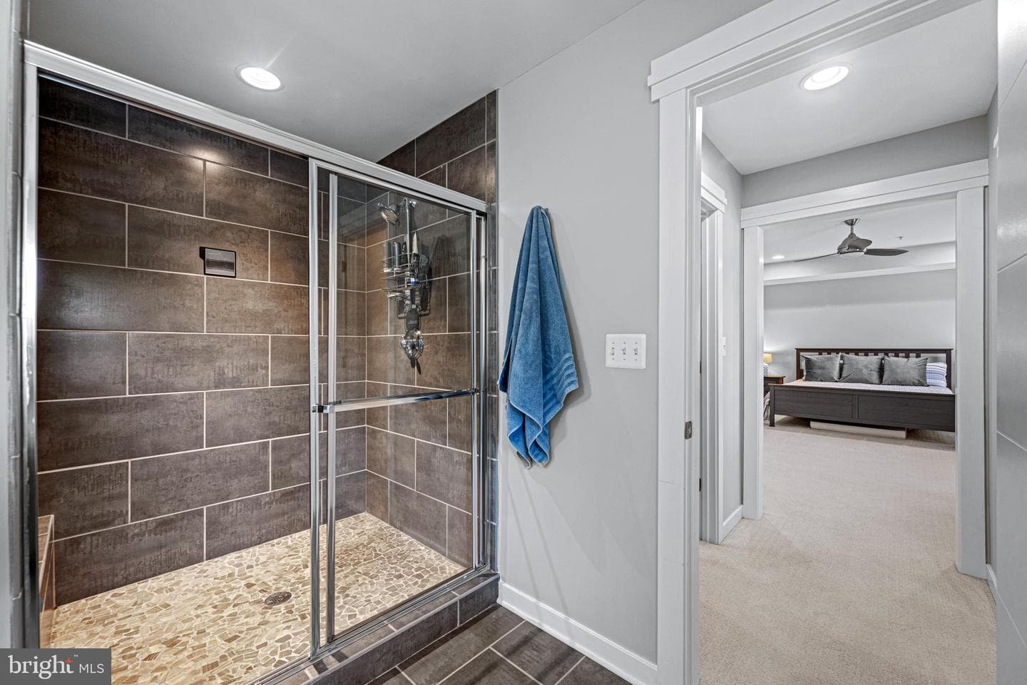 2419 Macallister Lane photo 34