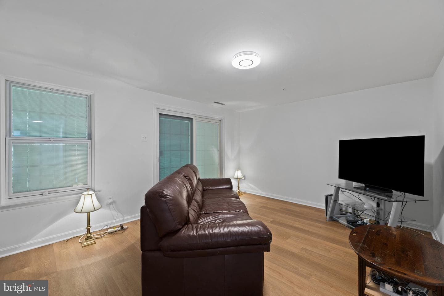 1457 Falcon Nest Court photo 31