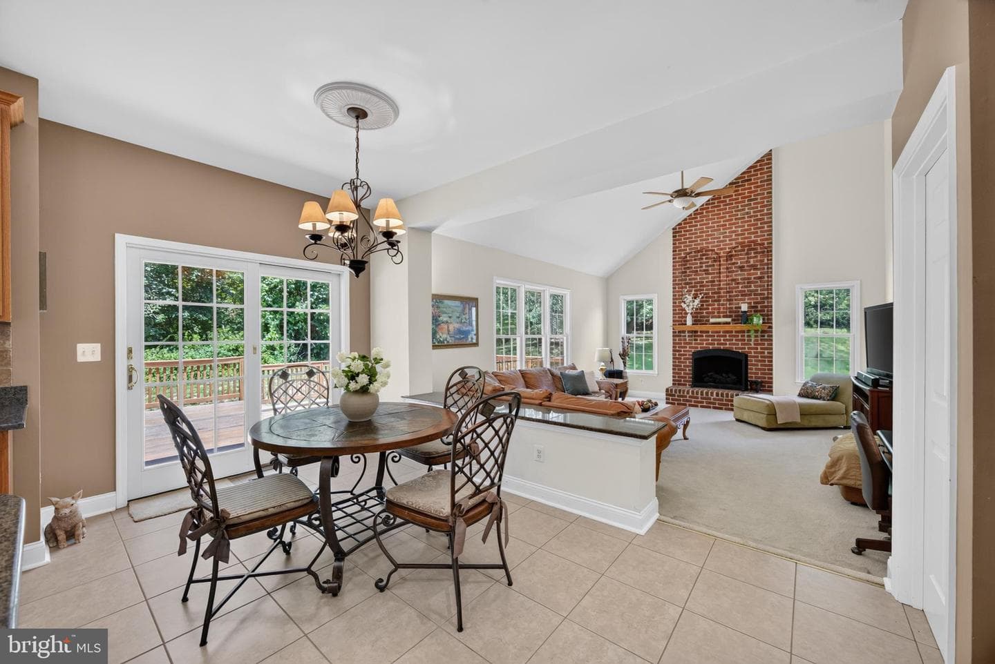 1340 Bluegrass Way photo 25