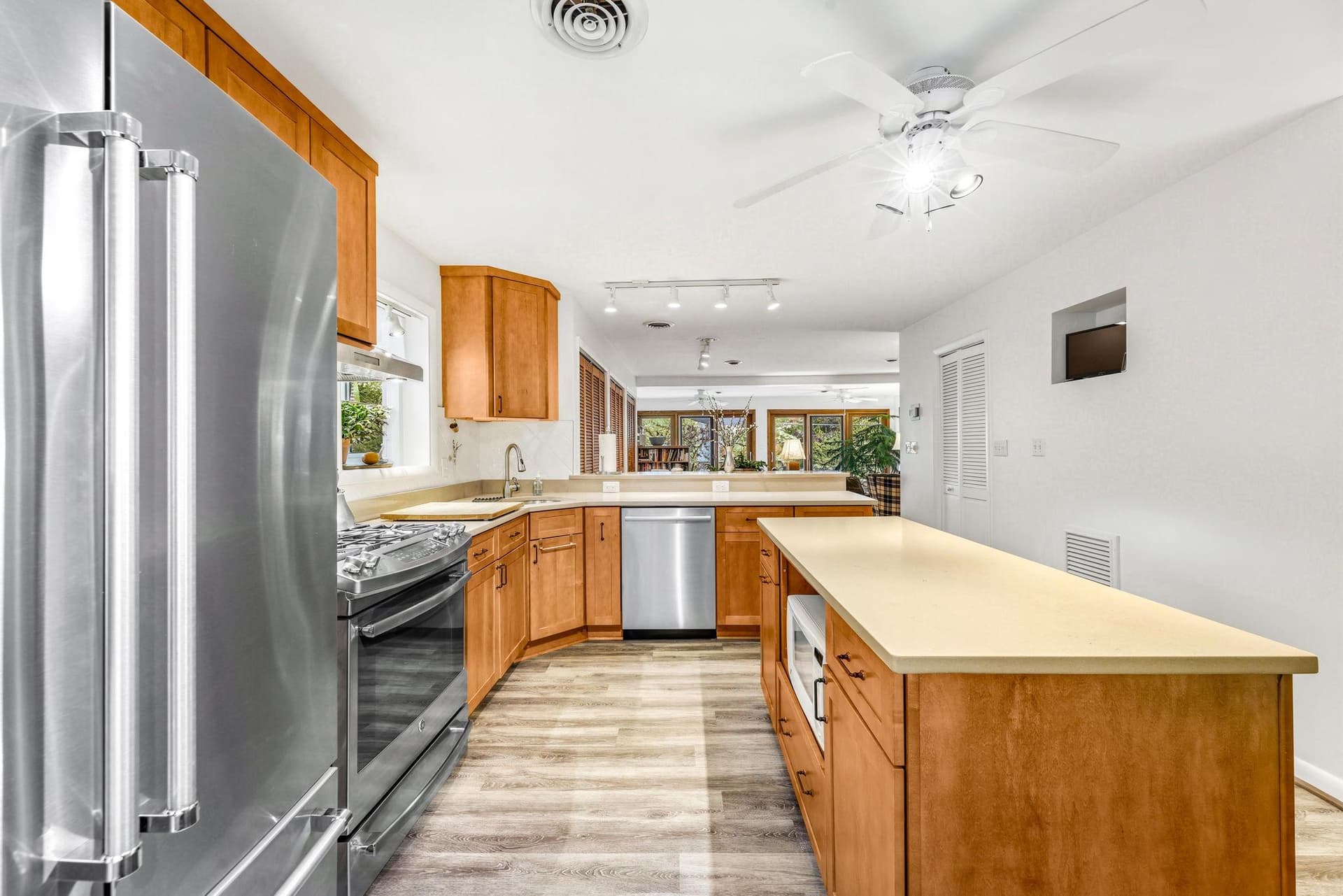 1786 Chesapeake Place photo 19